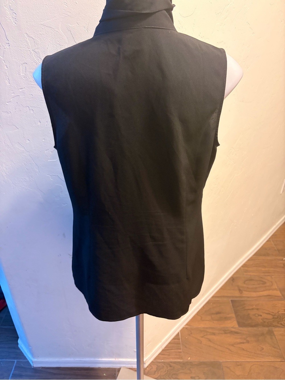 CAbi Black Sleeveless Tie-Neck Blouse with Fringe Scarf - Picture 4 of 5